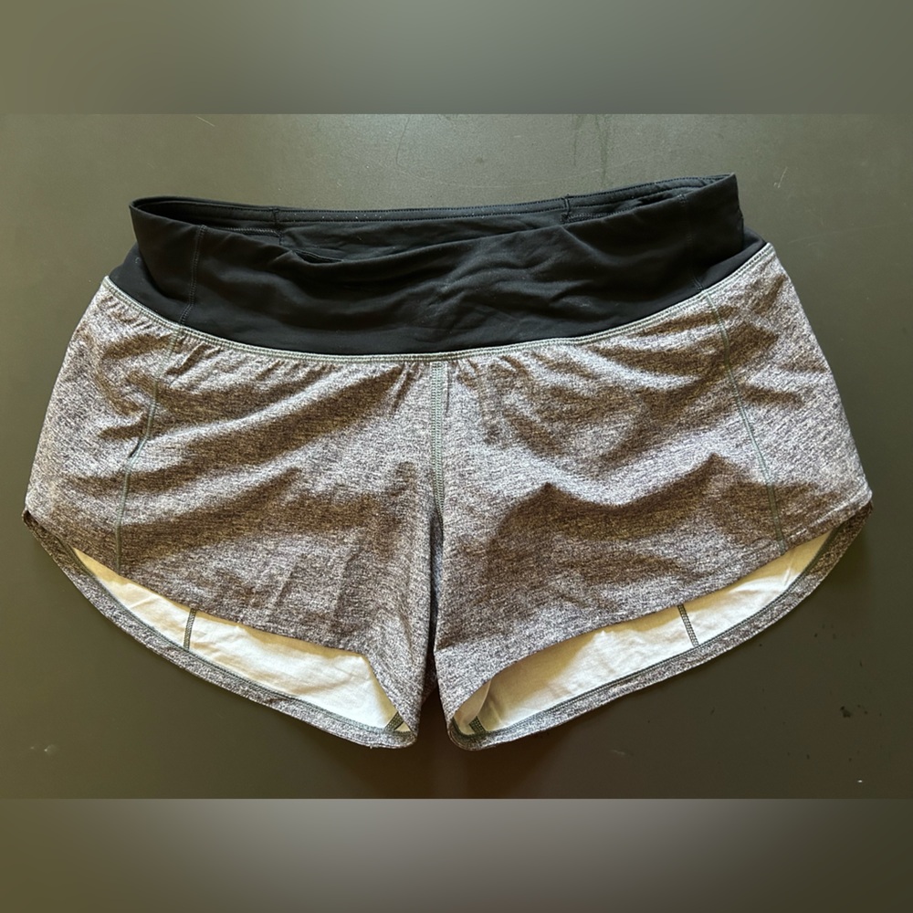 Lululemon Athletica Speed up low rise lined short